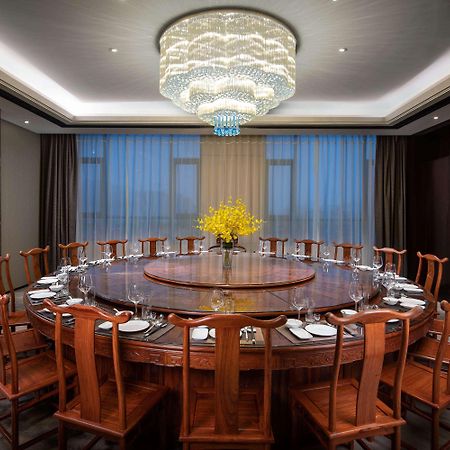 Ramada Wyndham Zhengzhou Xinzheng Hotel Hszincseng Kültér fotó