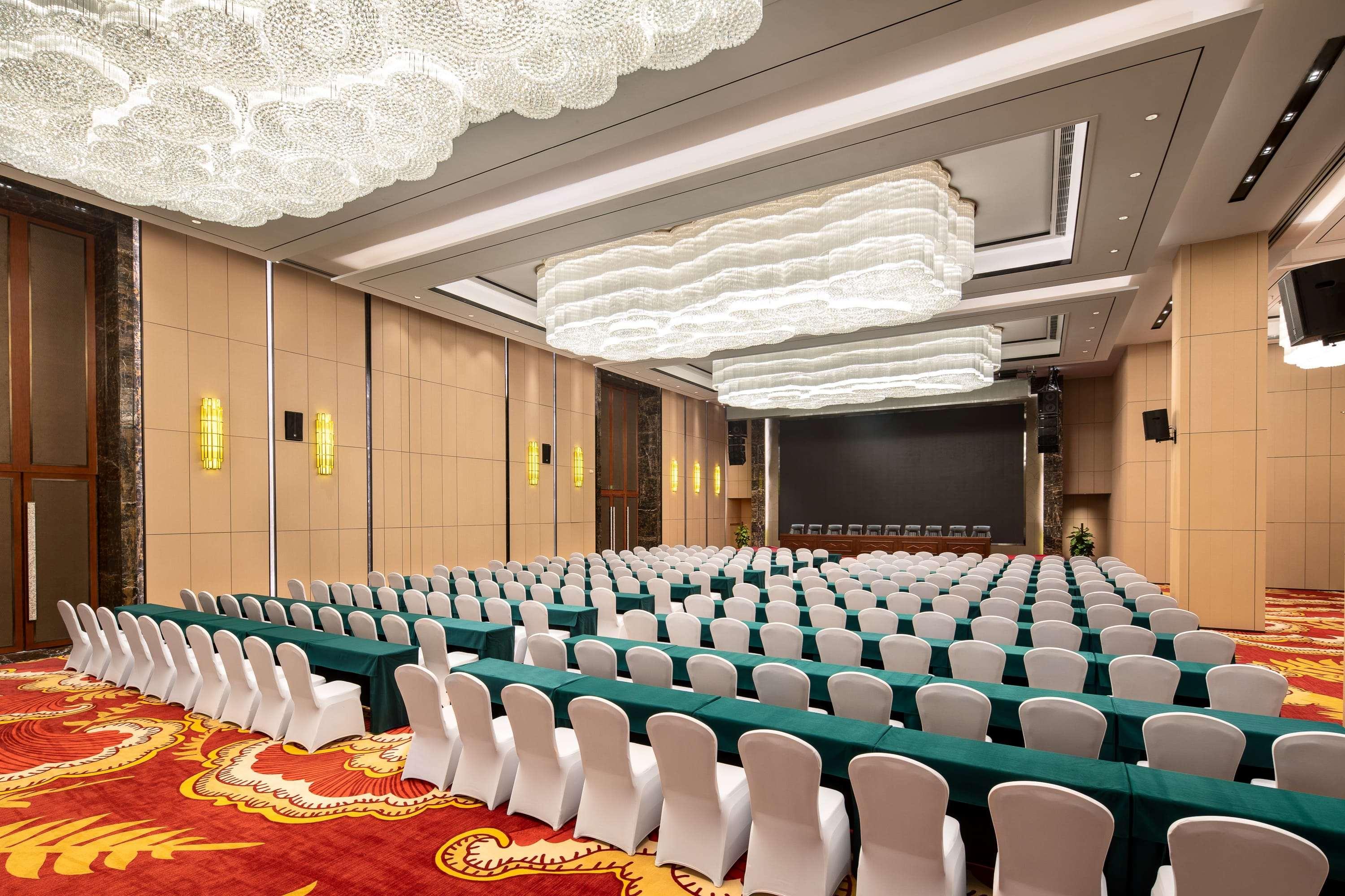 Ramada Wyndham Zhengzhou Xinzheng Hotel Hszincseng Kültér fotó