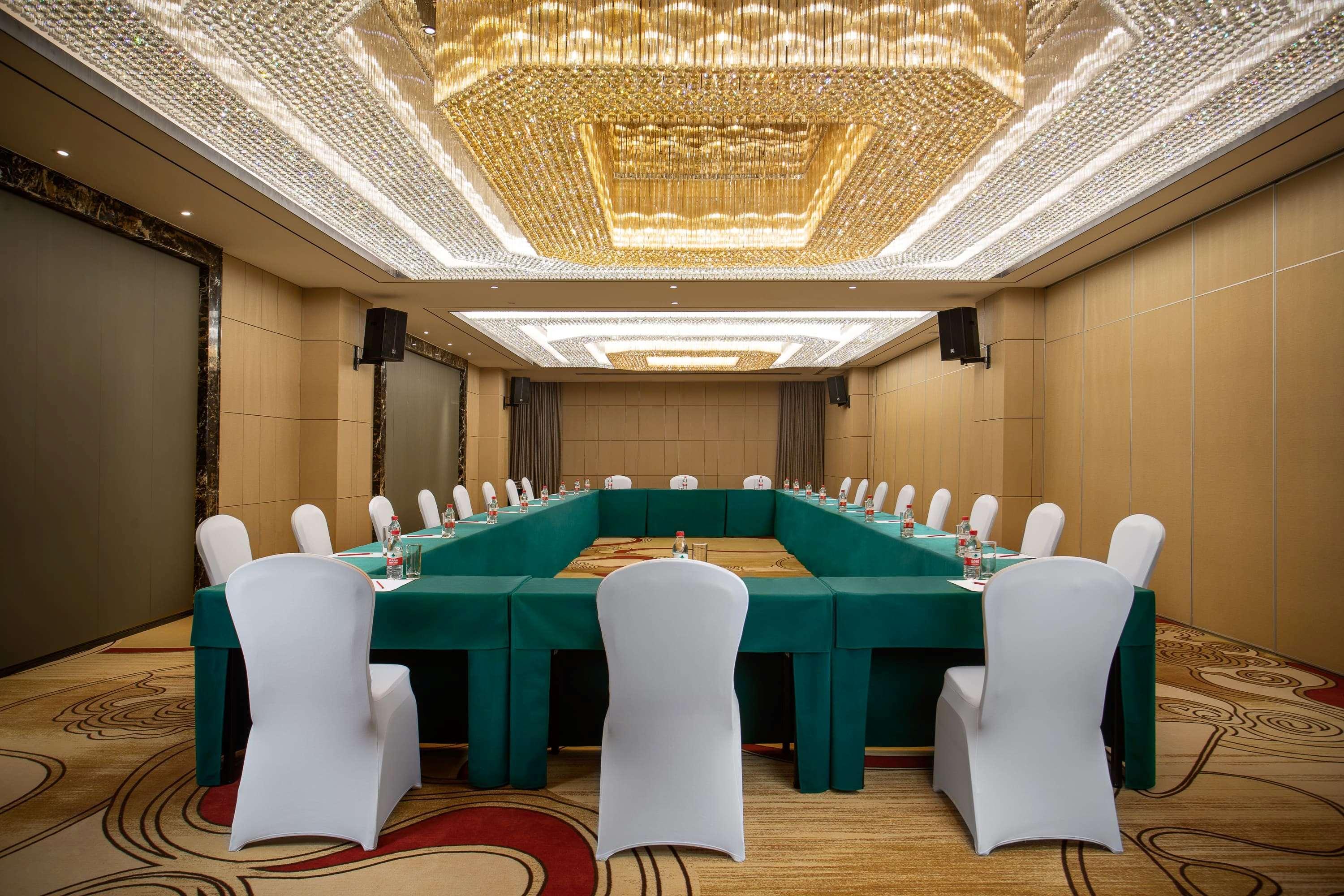 Ramada Wyndham Zhengzhou Xinzheng Hotel Hszincseng Kültér fotó