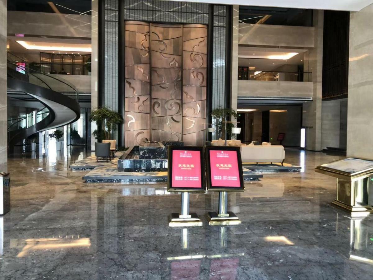 Ramada Wyndham Zhengzhou Xinzheng Hotel Hszincseng Kültér fotó